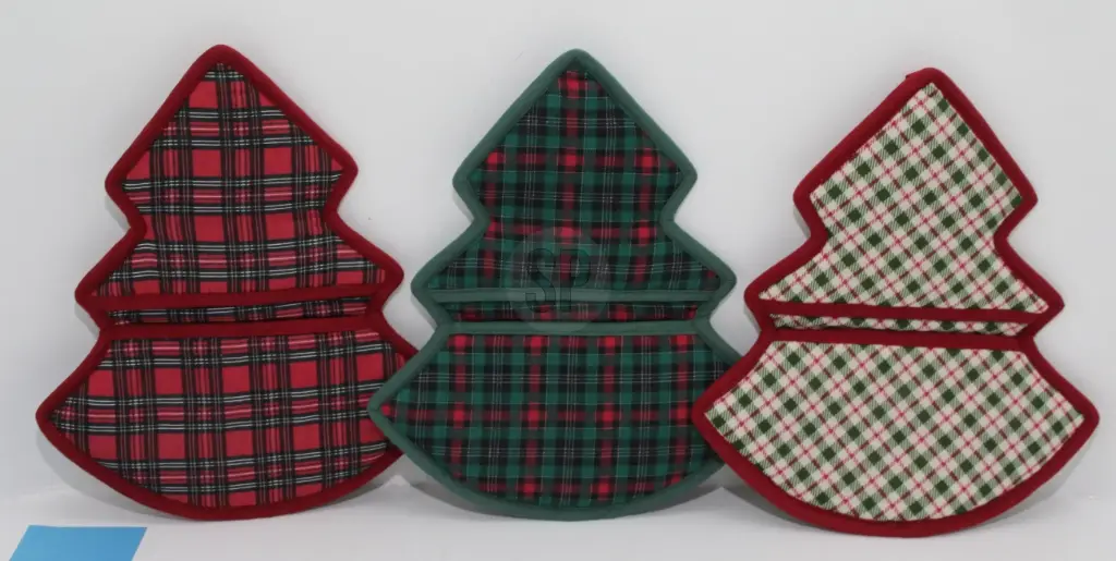 OVEN GLOVE XMAS PATTERN